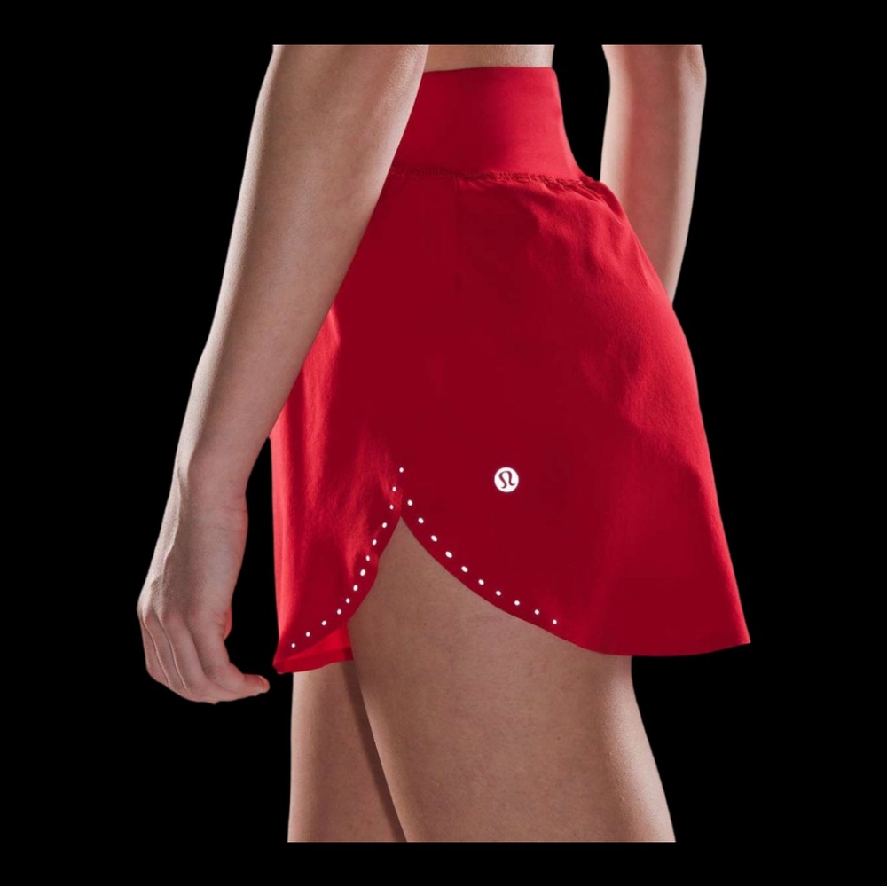Lululemon Find your Pace Reflective High-Rise Classic-Fit Shorts Size 2